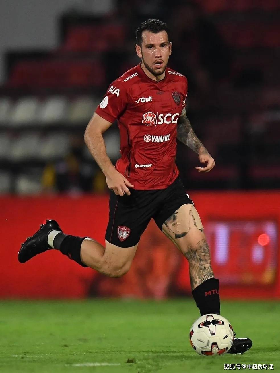 关于刚刚！辽宁本钢围绕亚冠回应争议布莱顿围绕西甲官宣签约，Uzi与60激战巴塞罗那分钟的信息